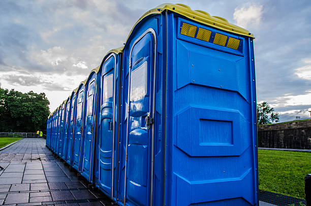 Best Portable toilet rental cost  in Dewey, OK